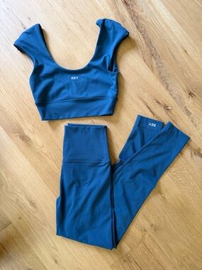 SET Active Cap Sleeve Sports Bra and Leggings